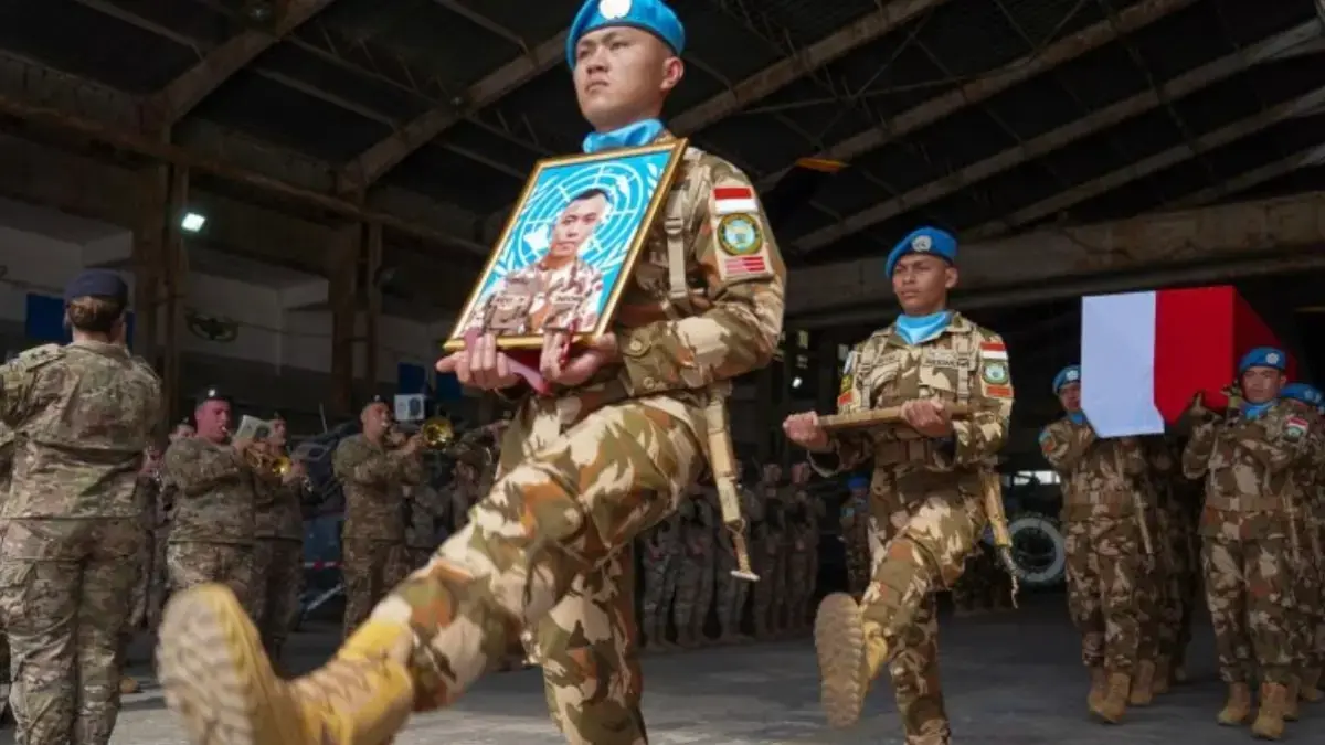 UNIFIL berikan penghormatan terakhir untuk Praka Rico Pramudia. (Dok: UNIFIL)