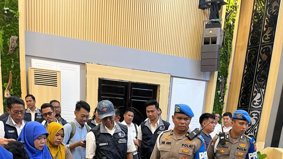 KASUS: Polda Sumut saat mengungkap kasus penyelundupan narkotika jenis sabu seberat 22Kg, yang diduga merupakan bagian dari jaringan internasional Malaysia-Aceh, di Mapolda Sumut. (Dok: istimewa)

