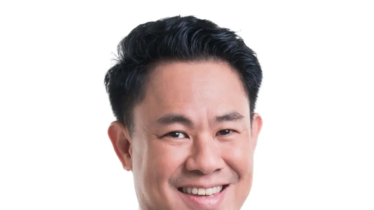 Suhandi Sumantri, Associate Director of Sales PT Sompo Insurance Indonesia (“Sompo Indonesia”) 