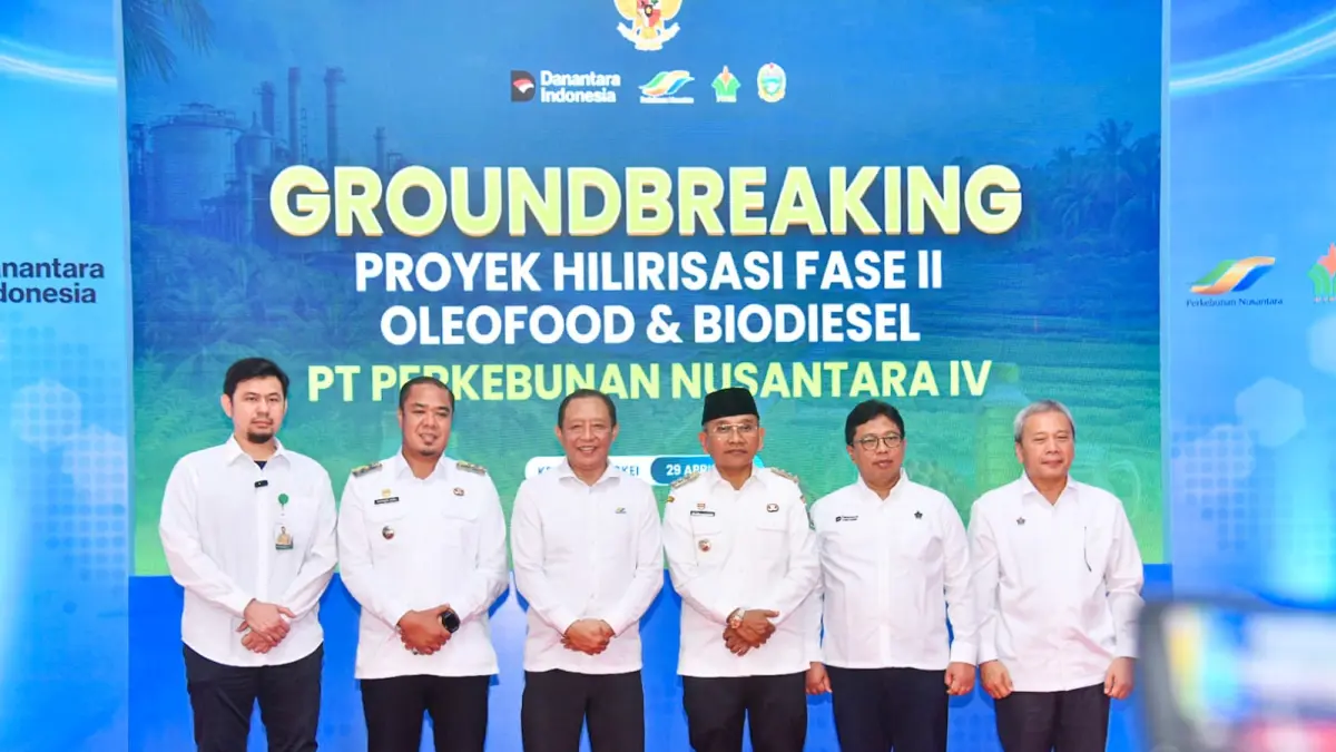 Wakil Bupati Baru Bara Syafrizal , S.E., M.AP.,saat hadiri Groundbreaking Proyek Hilirisasi Fase II di Kawasan Ekonomi Khusus (KEK) Sei Mangkei, Simalungun, Rabu (29/4/2026). (Komimfo.Batubara/ Sumut Pos)