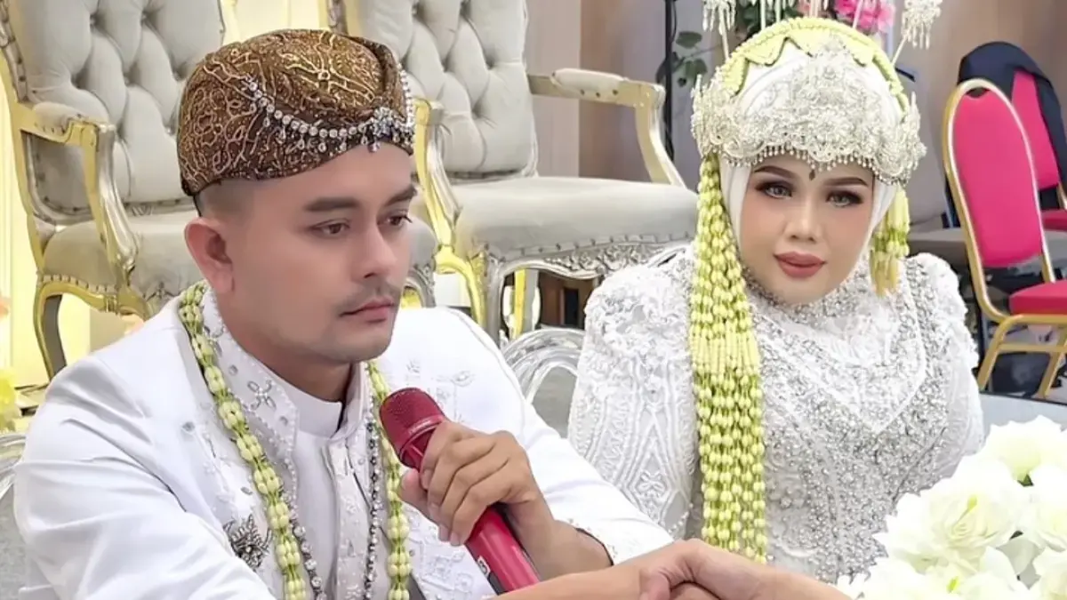 Elly Sugigi saat syuting nikah untuk endorse. (Dok: instagram)