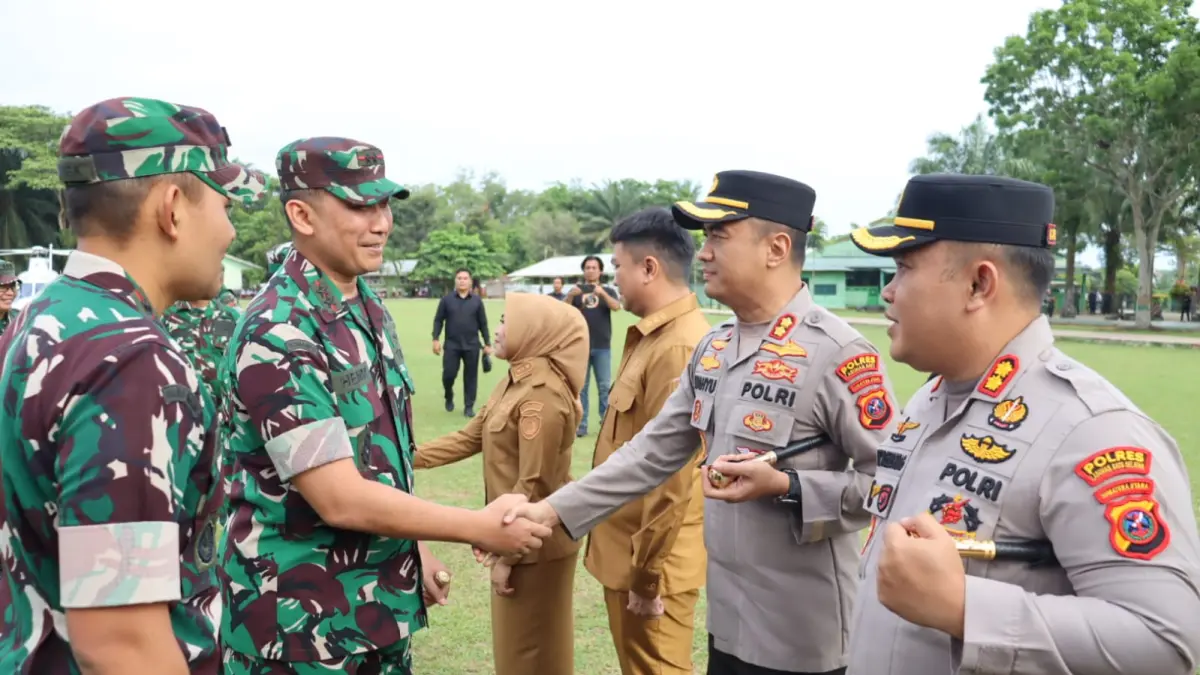 Kunker Pangdam I/BB Mayjend TNI Hendy Antariksa ke Labuhanbatu (fajar)