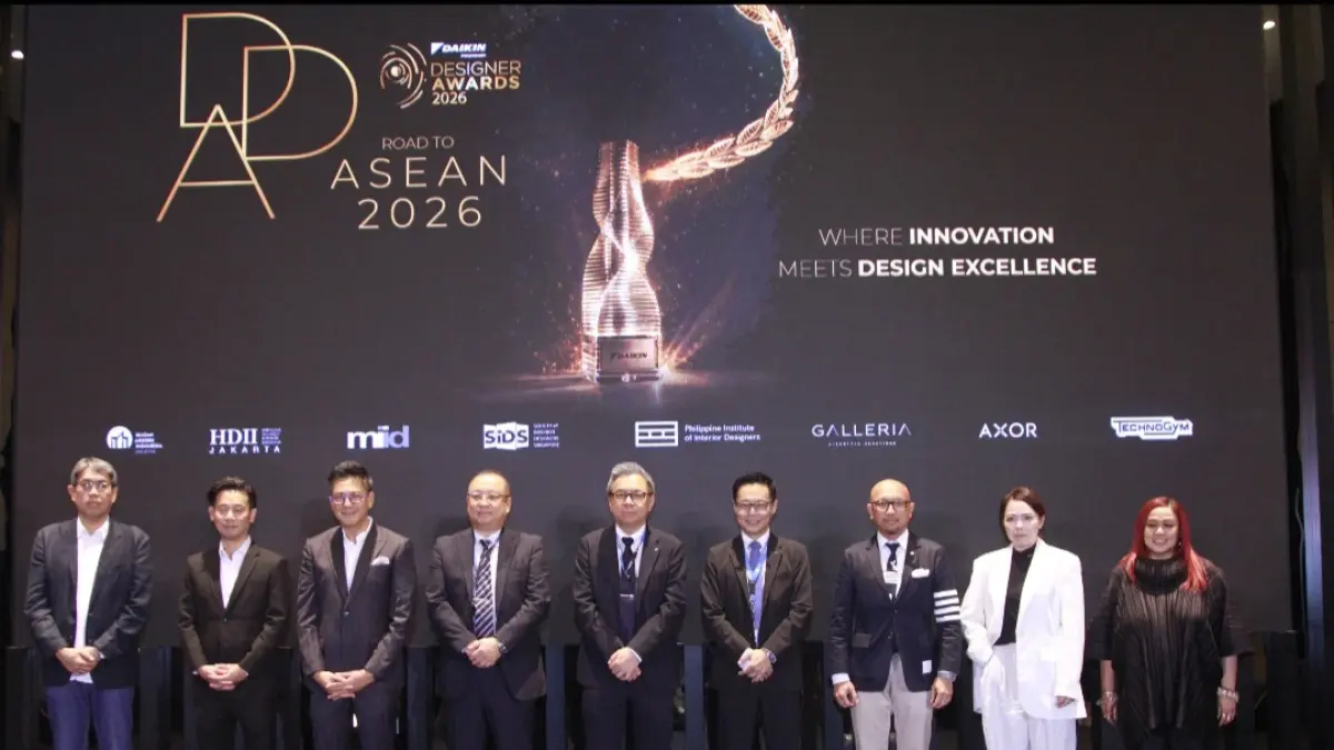 BERSAMA: Manajemen DAIKIN berfoto bersama saat pembukaan DAIKIN Designer 
Award 2026. PT DAIKIN Indonesia menjadi tuan rumah. (Dok: DAIKIN Indonesia)