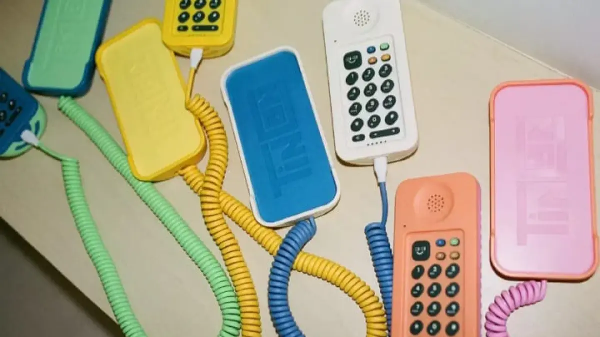 Telepon sederhana tanpa layar bernama Tin Can viral di AS. (Instagram @cretivox)