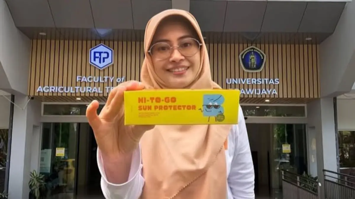 Dosen Fakultas Teknologi Pertanian Universitas Brawijaya, Rosalina Ariesta Laeliocattleya, berhasil mengembangkan tabir surya berbahan dasar limbah rambut jagung. (Instagram @pandemictalks)