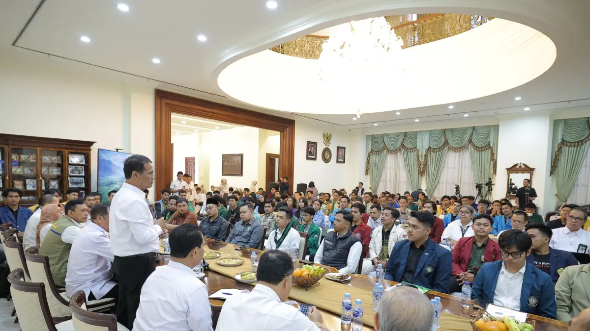 Mentan Amran dalam diskusi bersama Badan Eksekutif Mahasiswa (BEM) dari seluruh Indonesia pada Rabu (6/52026)