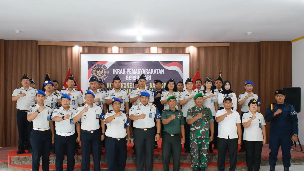 Kepala Rutan Kelas IIB Sidikalang, Loviga Ferdinanta Sembiring pimpin Apel Ikrar Pemasyarakatan, Jumat (8/5/2026). (istimewa)