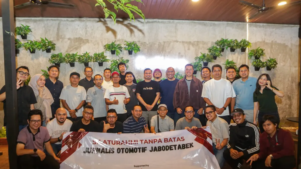 MMKSI: Silaturahim MMKSI (Mitsubishi Motors Krama Yudha Sales Indonesia) dengan jurnalis dari Jabodetabek bertajuk “Silaturahim Tanpa Batas” pada Jumat, di Cafiora dan Cafe Legend Billiard, Bogor (8/5/2026). (Dok: istimewa)

