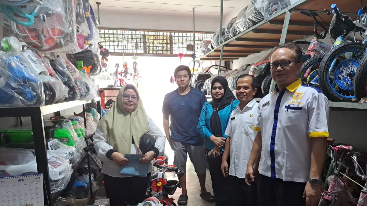 Pemerintah Provinsi Sumatera Utara melalui UPTD Perlindungan Konsumen Dinas Perindustrian, Perdagangan, Energi dan Sumber Daya Mineral (Perindag ESDM) Sumut terus memperkuat pengawasan terhadap barang-barang yang beredar di tengah masyarakat.(Foto : Disperindag dan ESDM Sumut)