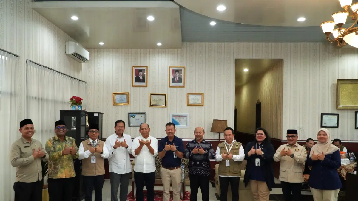 FOTO BERSAMA: Para peserta foto bersama  di sela-sela kegiatan Supervisi Implementasi Program JKN Dalam Penyelenggaraan Haji Reguler Tahun 2026. (Istimewa/Sumut Pos)