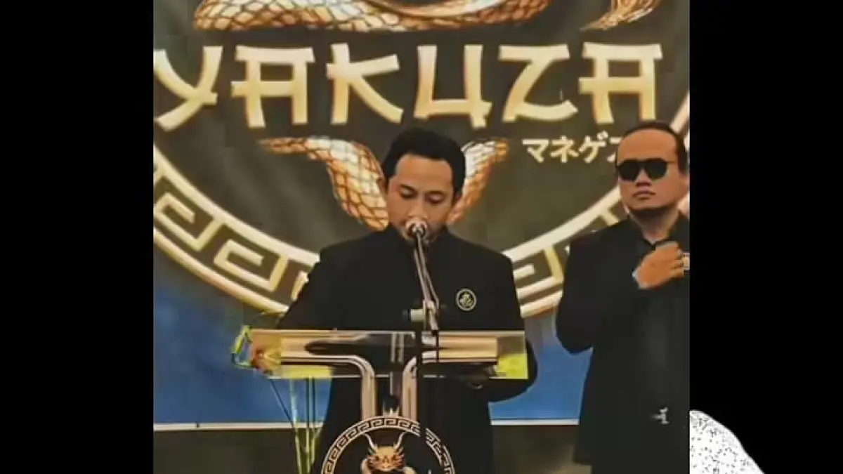 Organisasi Yakuza Maneges digagas oleh Thuba Topo Broto Maneges atau yang akrab disapa Den Gus Thuba, cucu ulama kharismatik KH Hamim Djazuli atau Gus Miek. (Instagram @jakarta.keras)