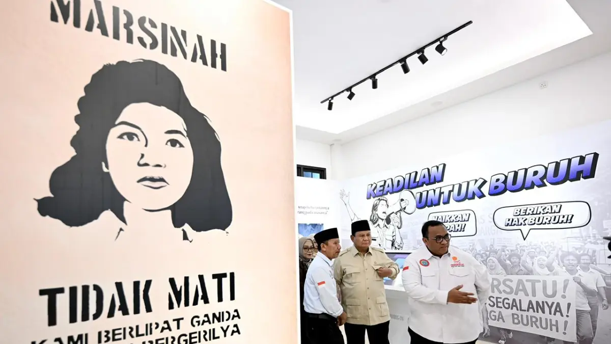 RESMIKAN: Presiden RI Prabowo Subianto meresmikan museum Marsinah.  (Dok: Biro Pers Medan dan Informasi Sekretariat Presiden/Jawa Pos)