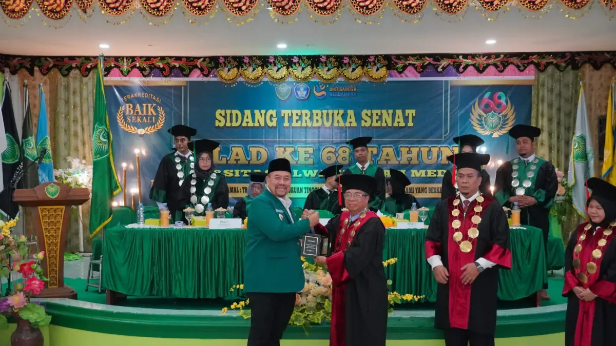 Bupati Batubara Dr. H. Baharuddin Siagian, S.H., M.Si., saat hadiri  Milad ke-68 Universitas Al Washliyah yang digelar di Kampus UNIVA Medan, Jalan Sisingamangaraja KM 5,5, Kelurahan Harjosari, Kecamatan Medan Amplas, Senin (18/5/2026). (DokKonimfo Batubara/Sumut Pos)