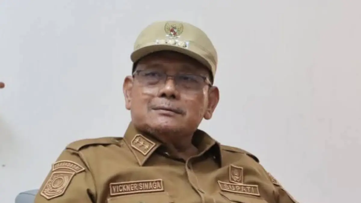 Bupati Dairi, Ir Vickner Sinaga. (RUDY SITANGGANG/SUMUT POS)