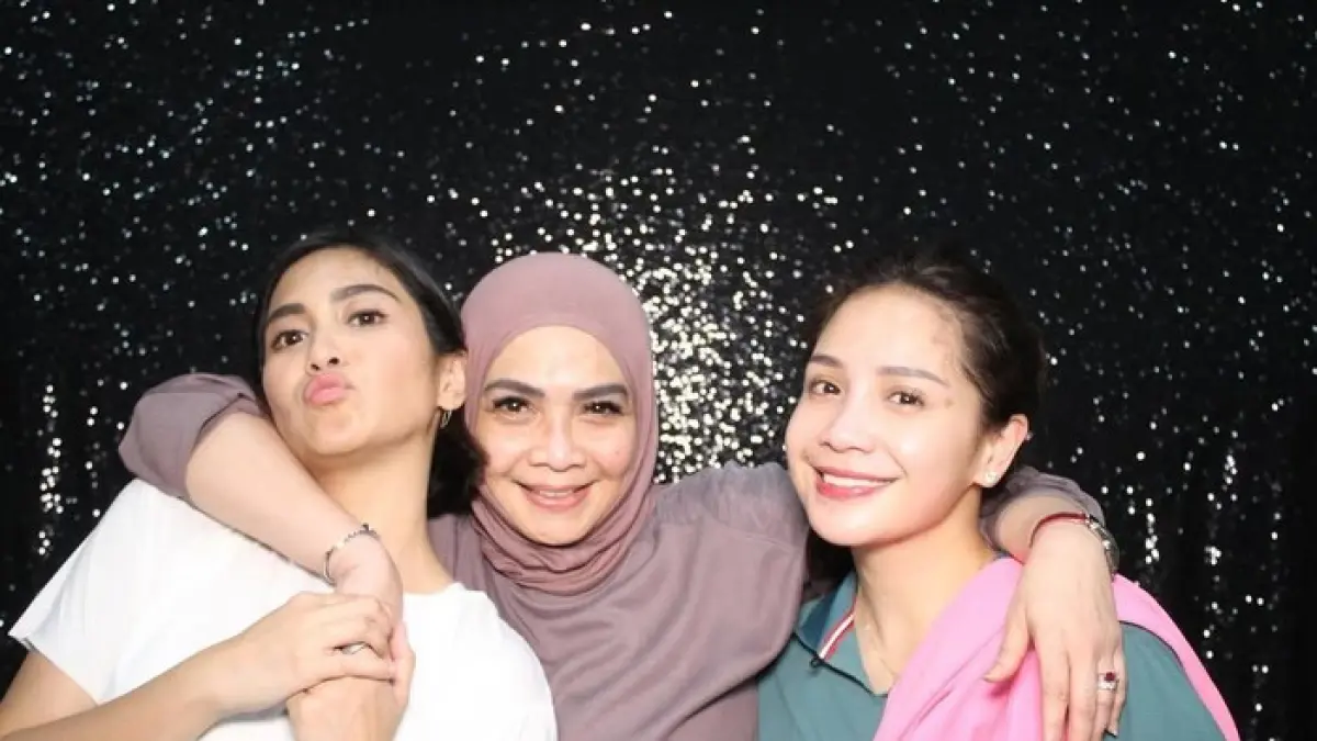 Caca Tengker, Rieta Amalia, dan Nagita Slavina. (Dok: instagram Rieta Amalia)