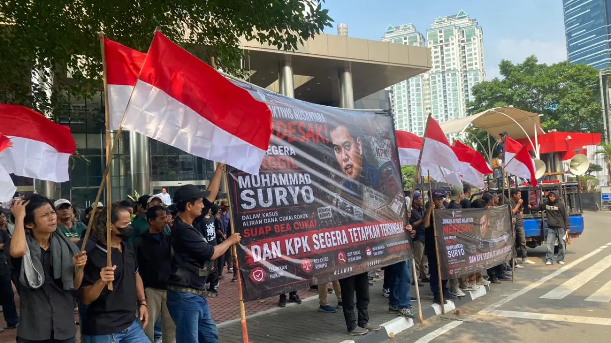 Massa Jaringan Aktivis Nasional melakukan aksi unjuk rasa di depan Gedung KPK, beberapa waktu lalu. (Dok JAN)