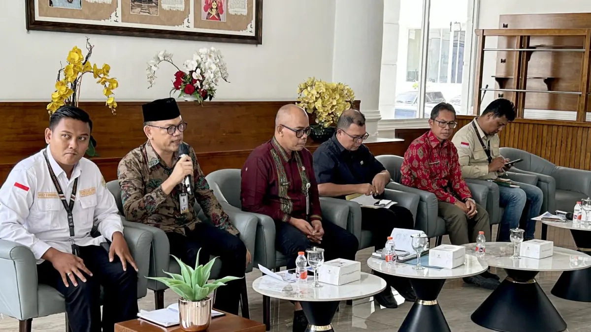 PERS: Dinas Perumahan dan Kawasan Permukiman Provinsi Sumut melakukan Konferensi Pers di Lobby Dekranasda Lantai 1 Kantor Gubernur Sumut Jalan Diponengoro Kota Medan, Kamis (21/5/2026).  (Dok: Diskominfo Provsu)