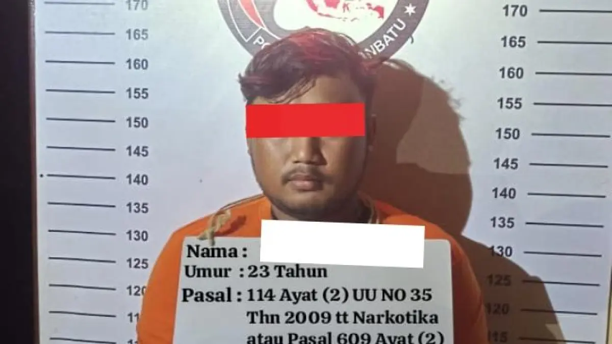 Tersangka Temon warga Jambi ditangkap Polisi di Labuhanbatu saat membawa sabu dari Panipahan, Riau (Fajar/Sumut Pos)