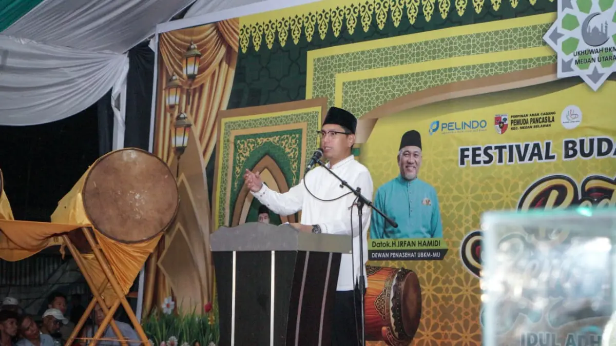 BUKA: Wali Kota Medan Rico Tri Putra Bayu Wass, membuka Festival Budaya Islam "Bedug Gema Takbir". (Kominfo Medan)
