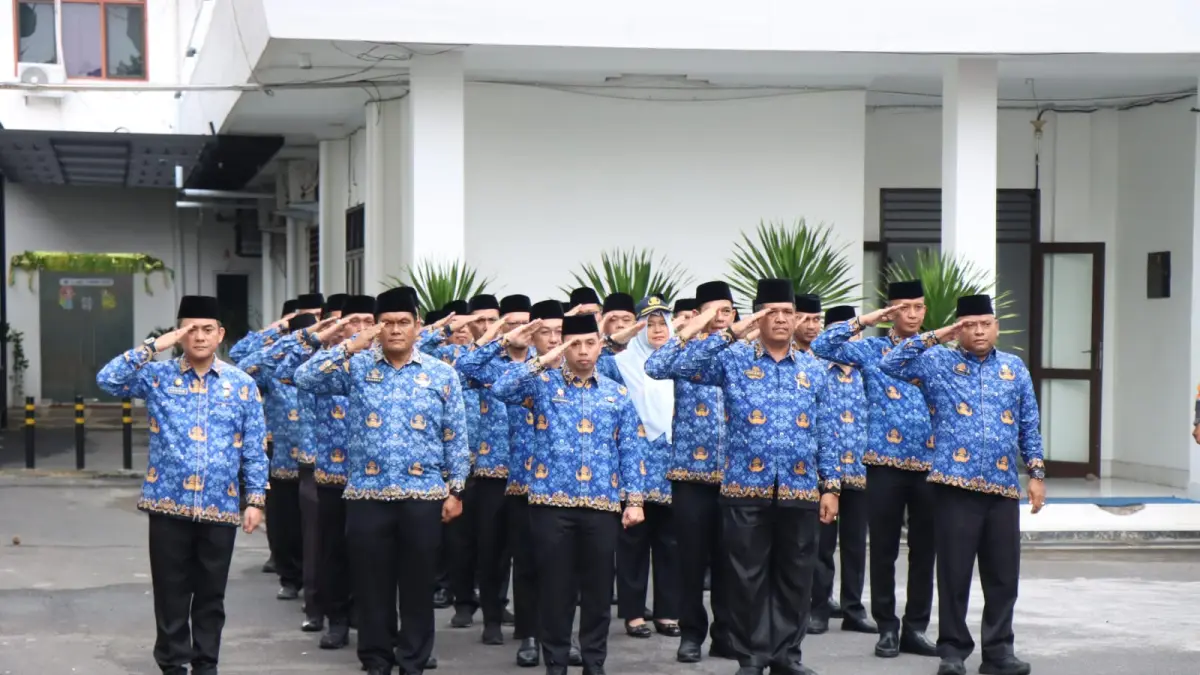 
Pejabat eselon II setara kepala dinas maupun kepala badan di lingkungan Pemko Binjai, saat mengikuti upacara hari lahir Pancasila. (Diskominfo Binjai/Sumut Pos)