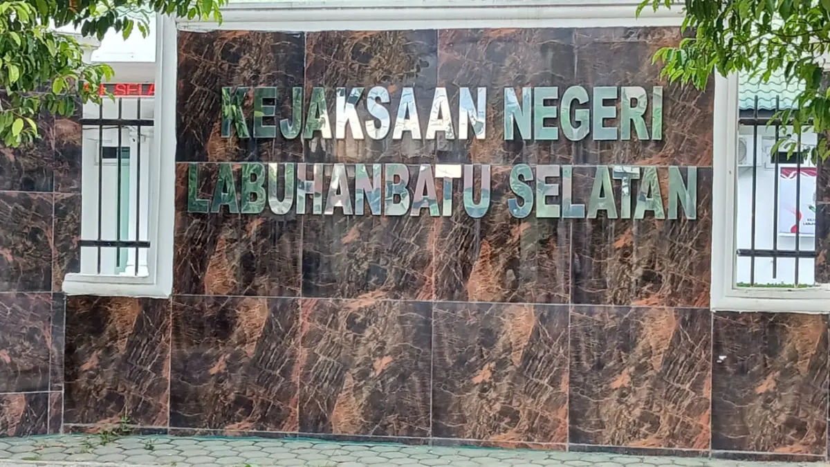 Kantor Kejari Labusel. (Khairuddin/Sumut Pos)