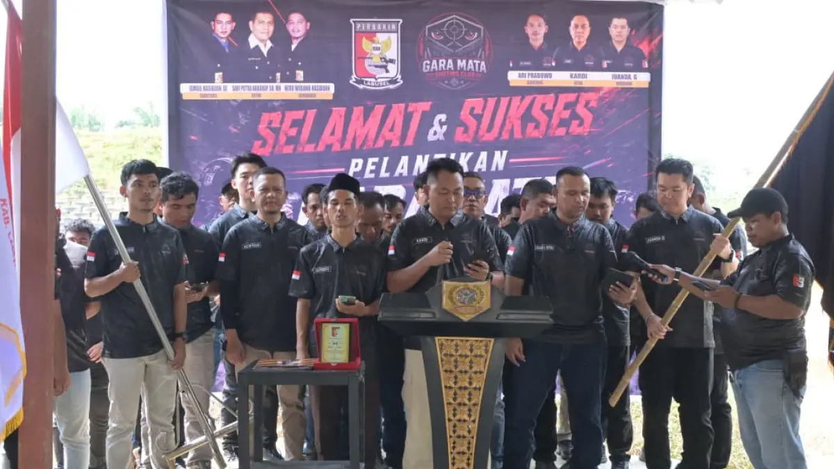 HADIR: Kapolres Labuhanbatu Selatan, AKBP Aditya Sembiring menghadiri pelantikkan Gara Mata Shooting Club. (Dok: Polres Labuhanbatu Selatan)