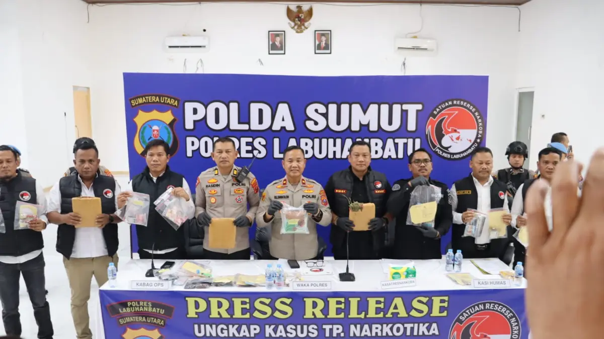 Mapolres Labuhanbatu gelar Konfrensi Pers pengungkapan sejumlah kasus penyalahgunaan narkotika sabu (Fajar/ Sumut Pos)