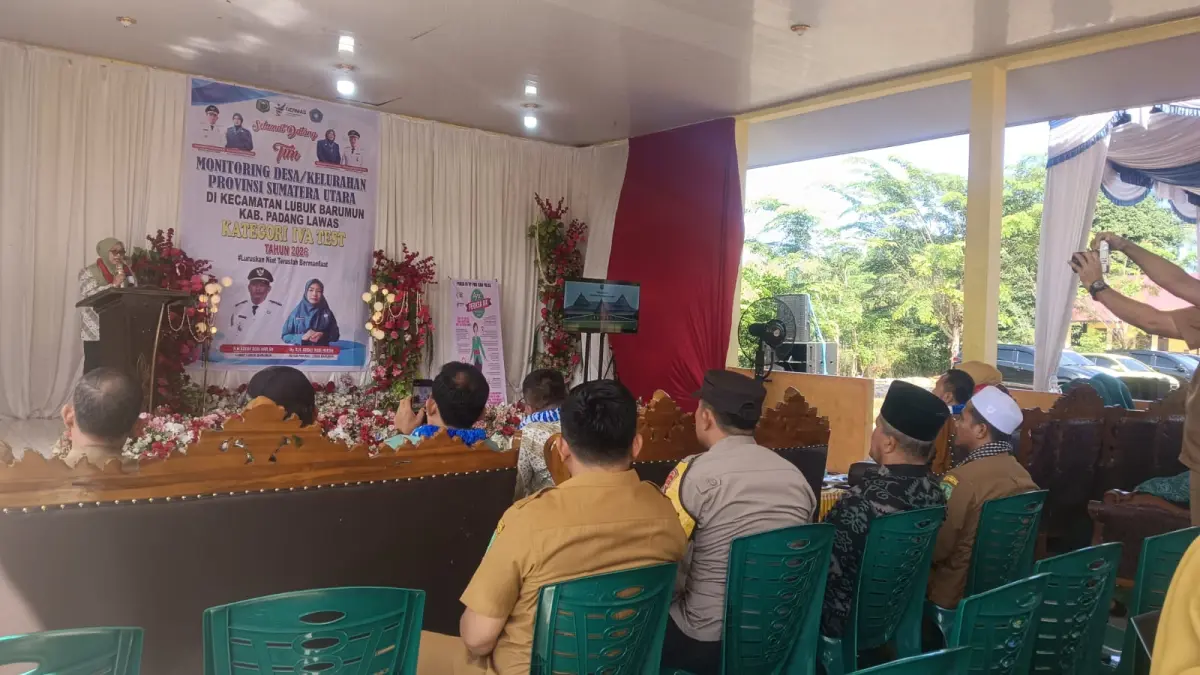Polsek Barumum  hadiri monitoring IVA Test Provinsi Sumut di Lubuk Barumum, Palas. (Mitra Harahap/Sumut Pos)