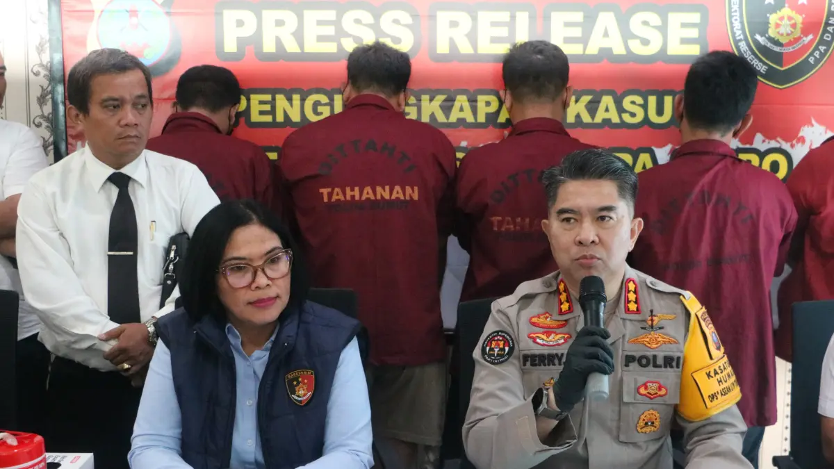PMI: Ditres PPA/PPO Polda Sumut saat Konferensi Pers Penyelundupan PMI di Mapolda Sumut. (Dok: Polda Sumut)
