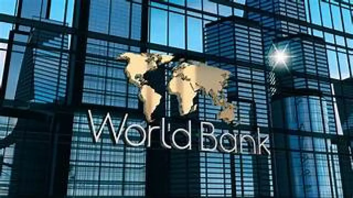 Bank Dunia naikkan proyeksi ekonomi RI 2026 jadi 5%, namun soroti defisit APBN, subsidi energi, dan tekanan fiskal.(financialafrica)