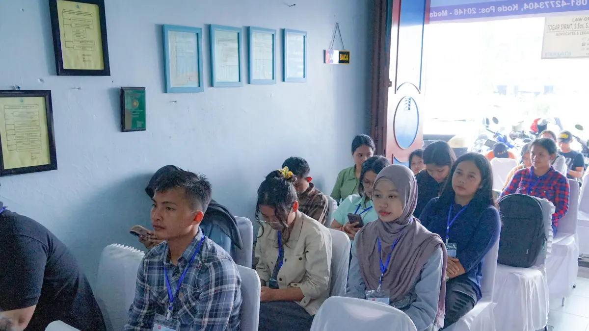PESERTA: Para peserta pelatihan desain grafis yang diselenggakan oleh PLN UID Sumut. (Dok: PLN UID Sumut)