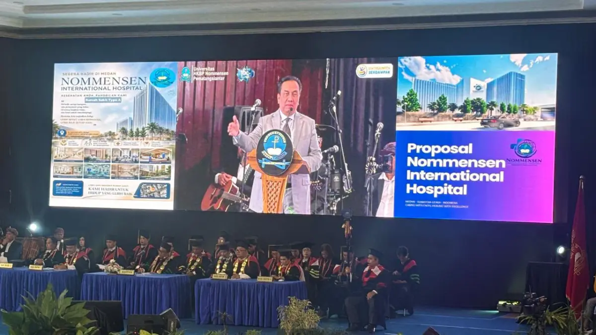 Wisuda UNHKBP Pematangsiantar Jadi Momentum Pengumuman Lompatan Besar Kampus.