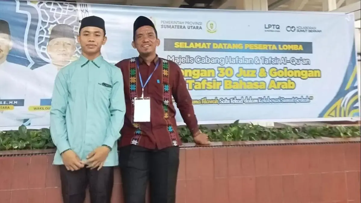 Mushaf Umair, Pemuda asal Sosopan tembus final Tafsir Bahasa Arab MTQ Sumut dengan nilai tertinggi. (Mitra Harahap/Sumut Pos)
