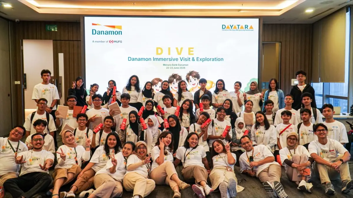Danamon menghadirkan program DIVE (Danamon Immersive Visit & Exploration) – Chapter Youth. Program yang ditujukan untuk memperkenalkan dunia perbankan lebih dekat &nbsp;kepada generasi muda. &nbsp;(Foto : Danamon)