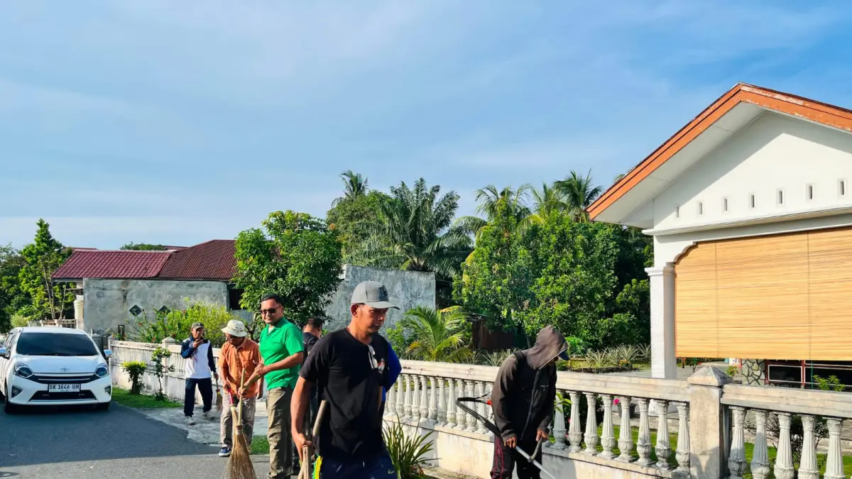 
Kegiatan Asri di Kelurahan Pahlawan, Binjai Utara. (Diskominfo Binjai/Sumut Pos)