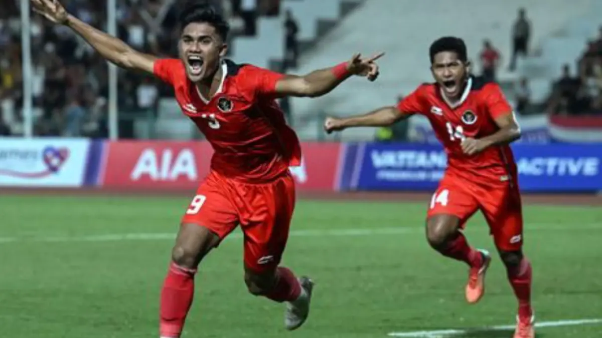 Ramadhan Sananta merayakan gol saat membela Timnas Indonesia. (melayupedia)