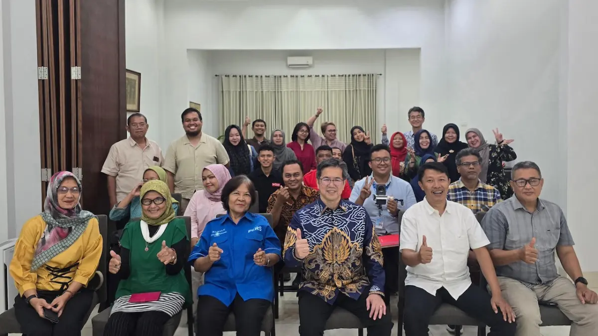 Konsul Jenderal (Konjen) Jepang di Medan Furugori Toru bersama sejumlah wartawan dalam acara 