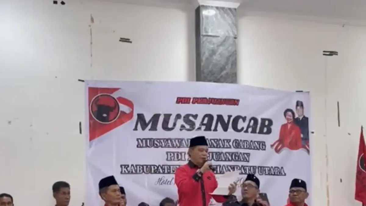 Enduard Silver Sitorus, ST, resmi menakhodai Pengurus Anak Cabang (PAC) PDI Perjuangan Kecamatan Kualuh Hulu. (Asri Tarigan/ Sumut Pos )