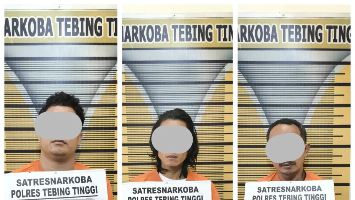 Tiga tersangka kasus dugaan peredaran narkotika jenis sabu diamankan Satresnarkoba Polres Tebing Tinggi bersama barang bukti enam paket sabu seberat bruto 9,59 gram dan sejumlah barang bukti lainnya. (8/7/2026). ( Azan Purba/ Sumut Pos)