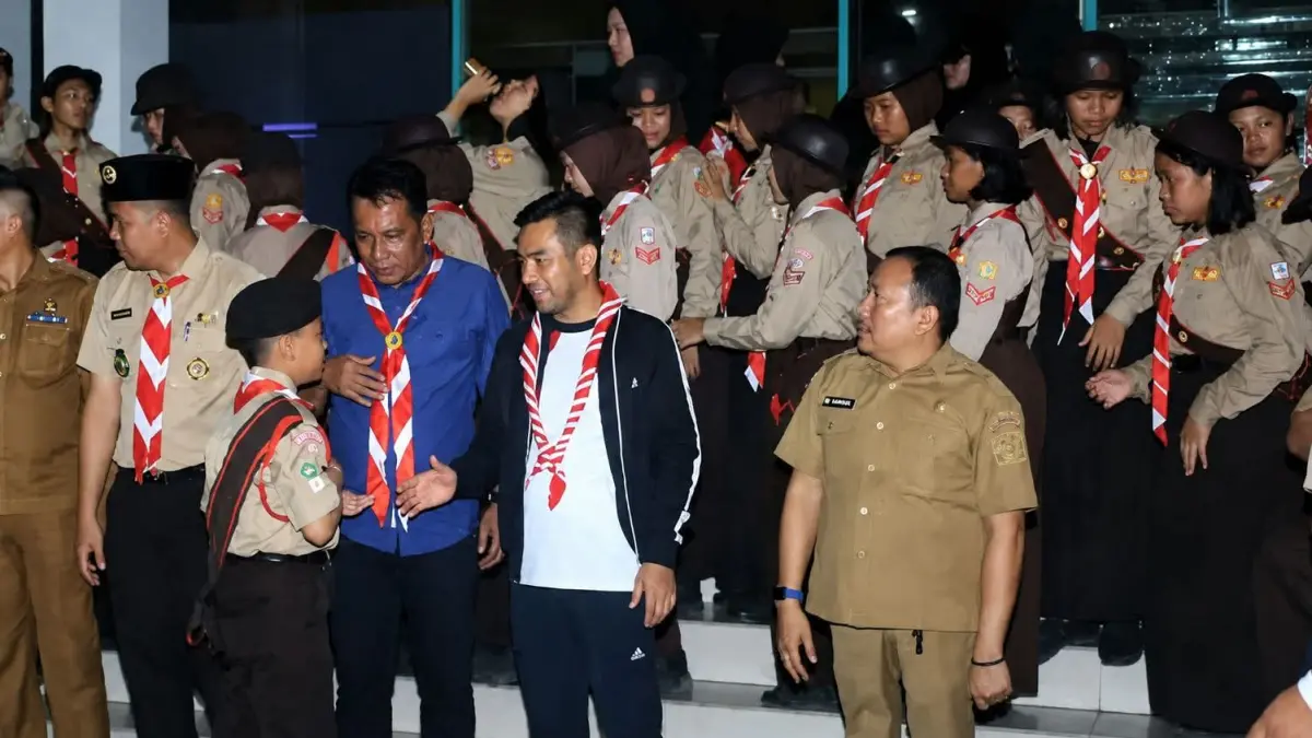 Wabup Labura Lepas Kontingen Pramuka Ikuti Jamdasu XI Tahun 2026 di Sibolangit. (Asri Tarigan/Sumut Pos )