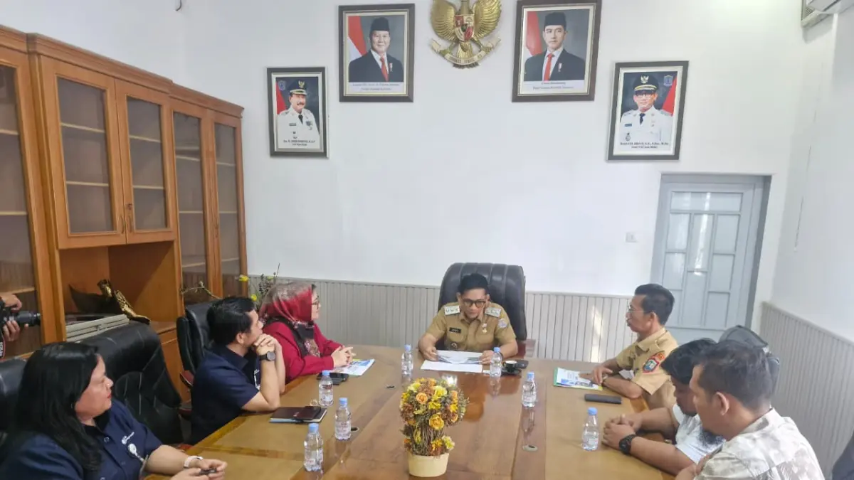 
Audiensi Kepala Kantor Cabang BPJS Ketenagakerjaan Binjai, Inggrid Maya Sari dengan Wawako Hasanul Jihadi. (Foto Humas BPJS Ketenagakerjaan Binjai/Sumut Pos)