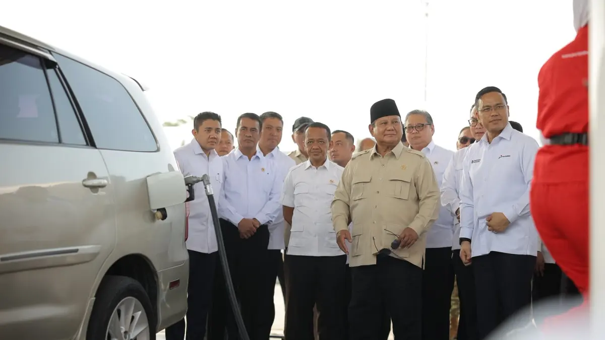 Presiden Prabowo Subianto meluncurkan program mandatori biodiesel B50 di Karawang, Jawa Barat, Kamis (9/7/2026). ( Foto : Kementan)
