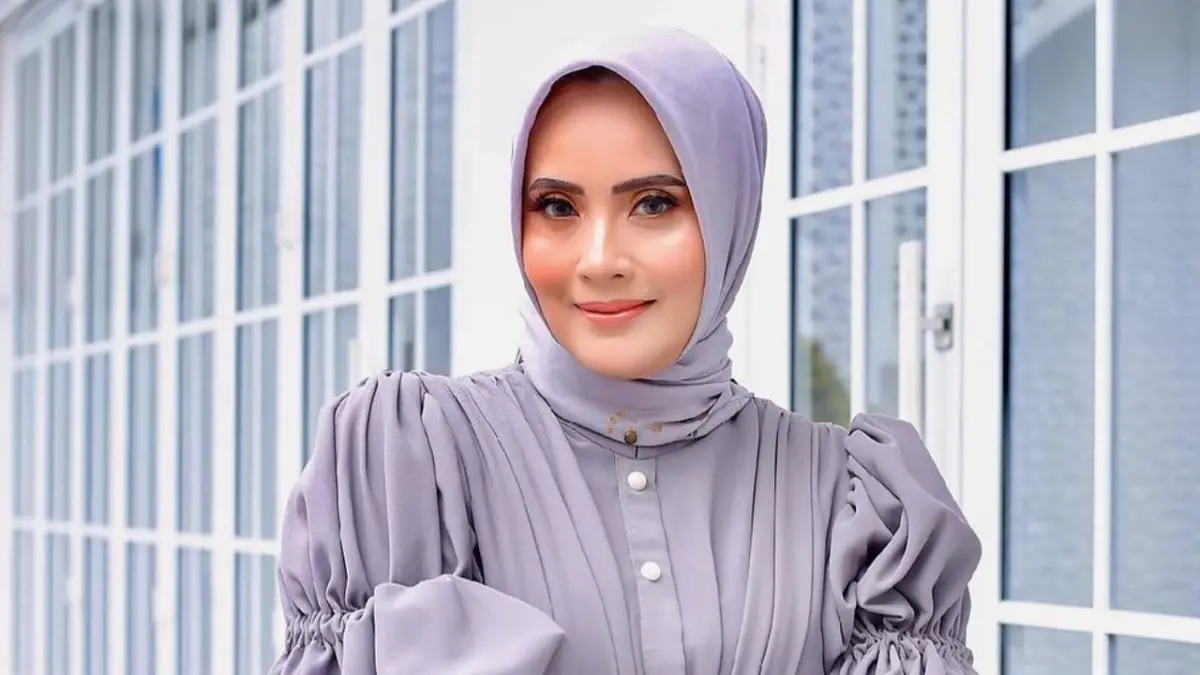 Elma Theana. (wowkeren)