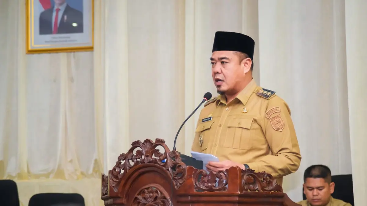 Wabup Batubara Syafrizal SE MAP saat di Ruang Rapat Paripurna DPRD Kabupaten Batu Bara, Senin (27/7/2026). (Komimfo.Batubara/Sumut Pos)