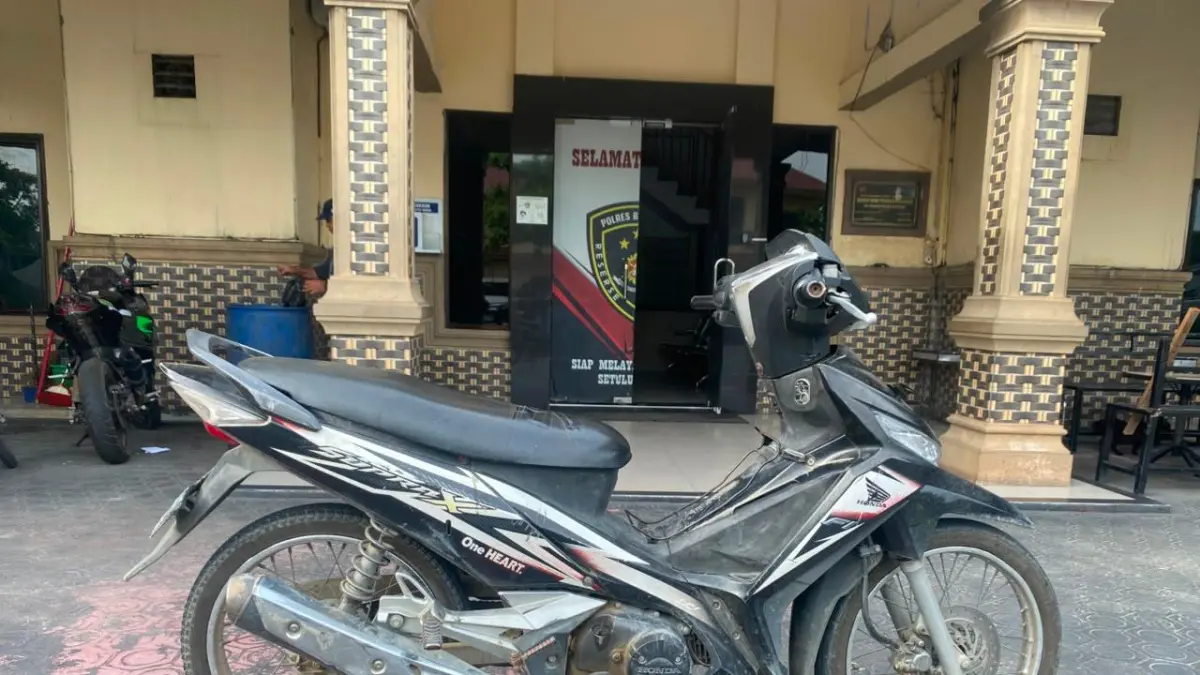 atreskrim Polres Batu Bara amankan tiga tersangka dan barang bukti, Kamis(30/7/2026). (Foto Humas Polres Batubara)