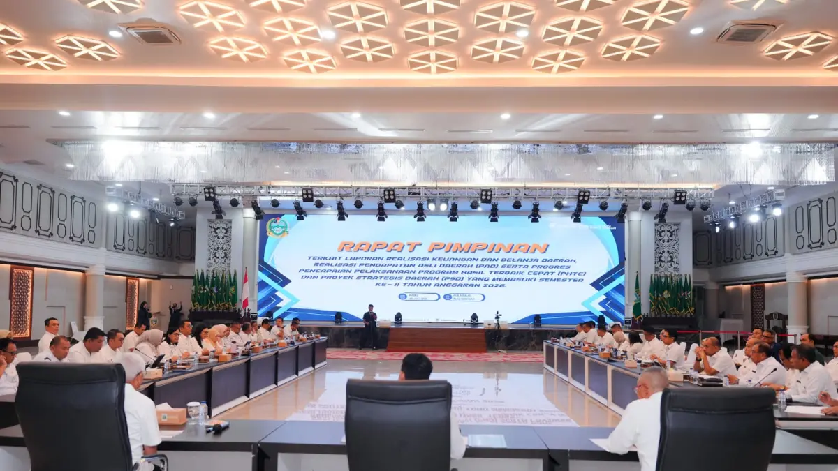 RAPAT: Bapenda Sumut saat menggelar rapat terkait PAD Sumut. (Dok: Bapenda Sumut)