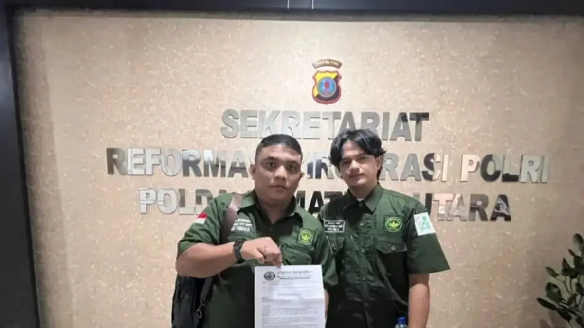LAPOR: Satgas Walantara saat melaporkan PT Indofarm Sukees Makmur ke Polda Sumut. (Dok: Walantara) 