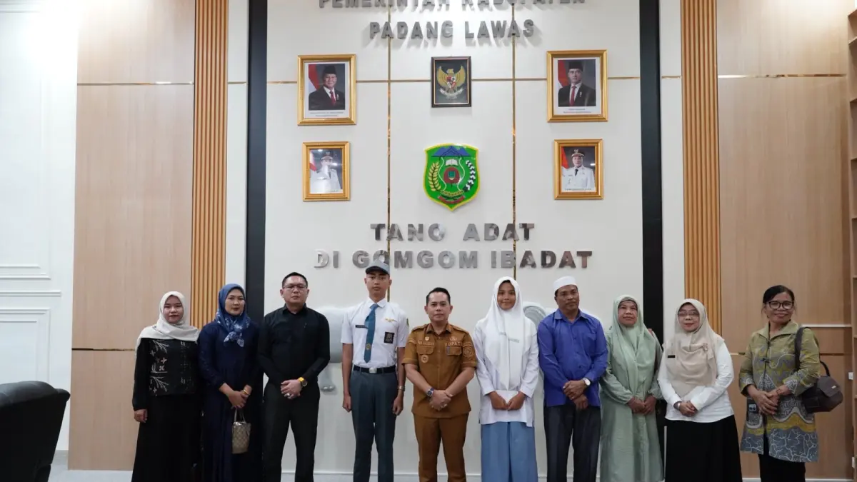 Pelepasan Anggota Paskibraka tingkat Provinsi, Bupati titip pesan harus jadi teladan dan harumkan nama daerah. (Mitra Harahap/Sumut Pos)