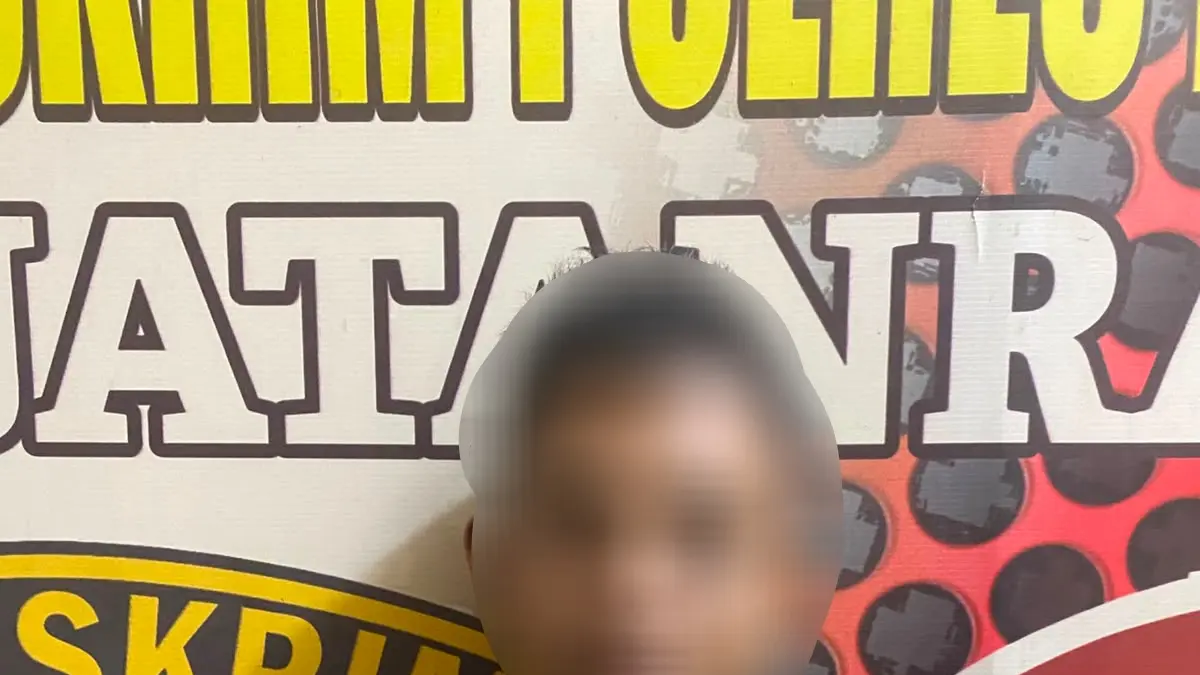 Salah satu pelakuyang terlibat dalam aksi pencurian terhadap seorang sopir pengangkut sayur. Foto.Hunas Polres Batubara.(Liberti Haloho/Sumut Pos)