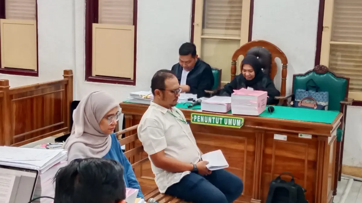 HADIR: Dua saksi dihadirkan memberikan keterangan dalam kasus dugaan korupsi Waterfront City Samosir di Pengadilan Tipikor Medan, Jumat (7/8/2026) sore. (Dok: Gusman/Sumut Pos)